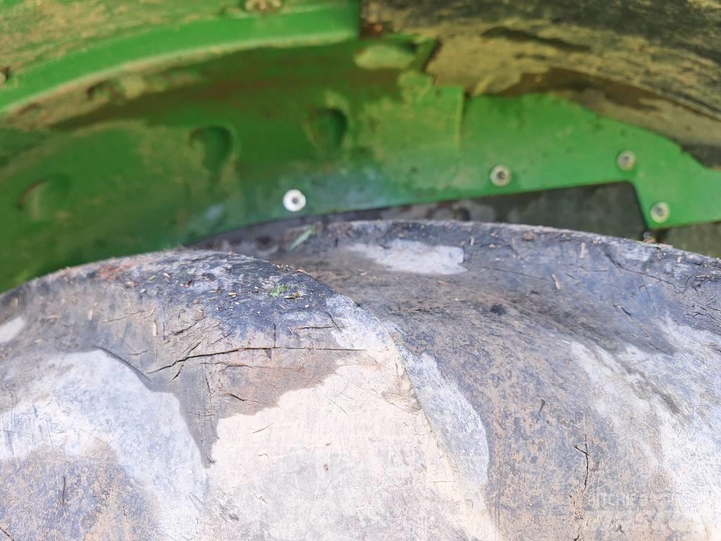 John Deere 5125R Trattori