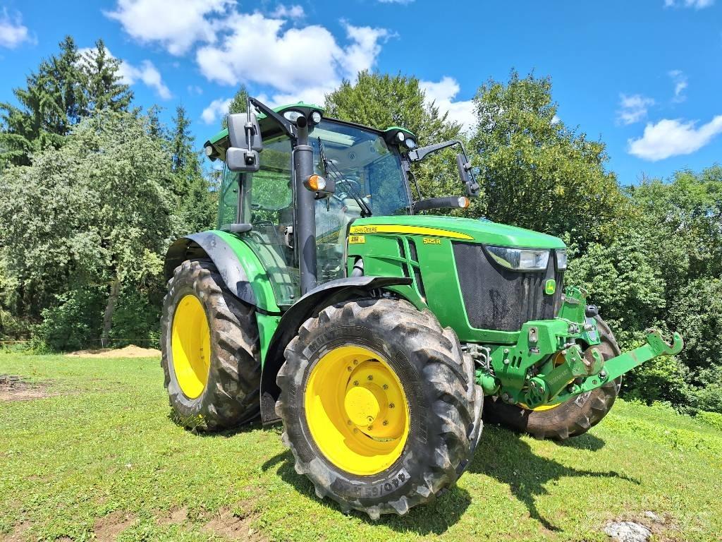 John Deere 5125R Trattori