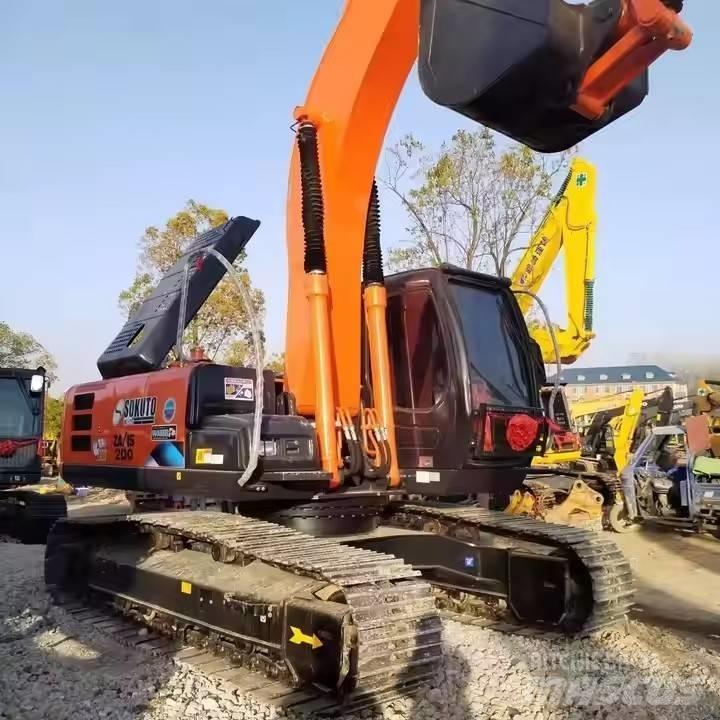 Hitachi ZX 200 Escavatori cingolati