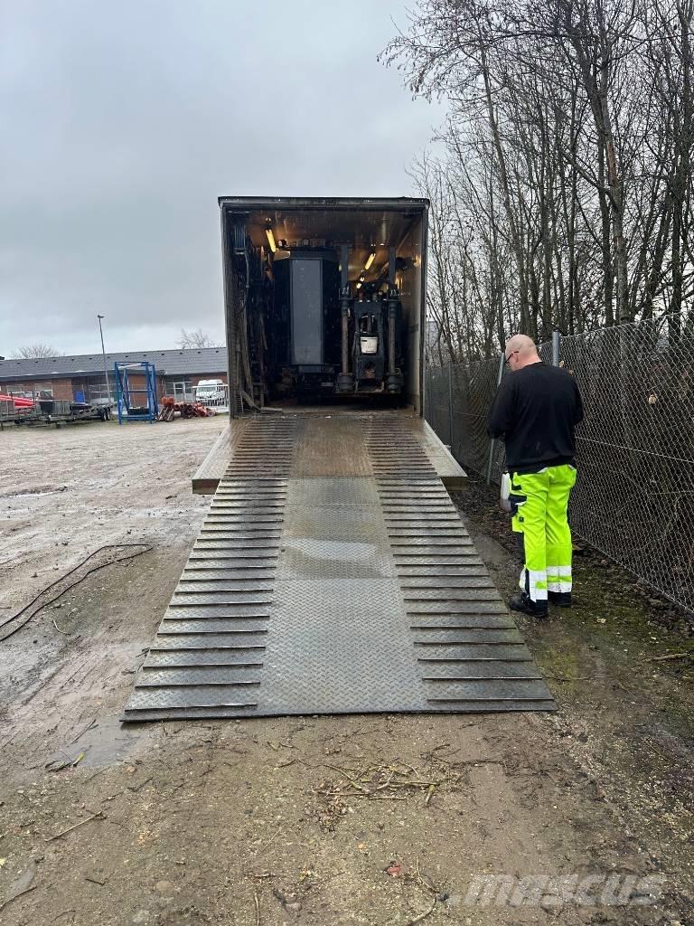 Ditch Witch JT 24 Macchina per perforazione orizzontale controllata