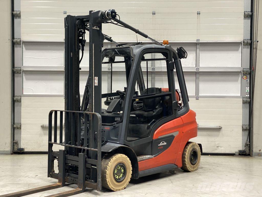 Linde H25T-01 Carrelli elevatori GPL