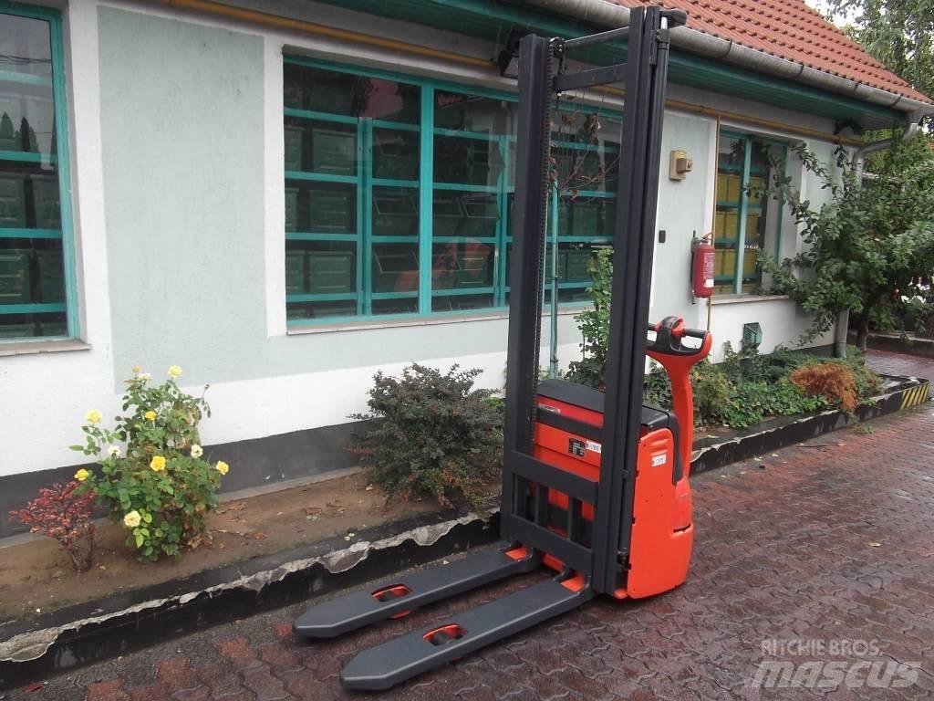 Linde L12 /379/ V-2097 Carelli stoccatori  automatici-usati