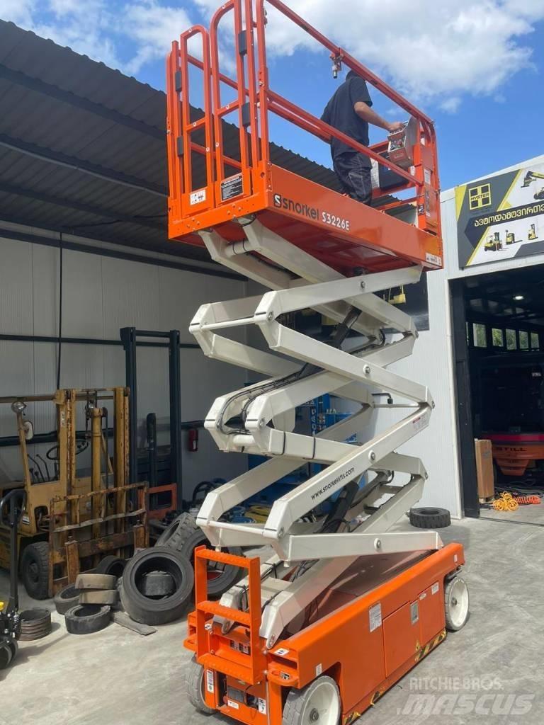 Snorkel S 3246 E Piattaforme a pantografo