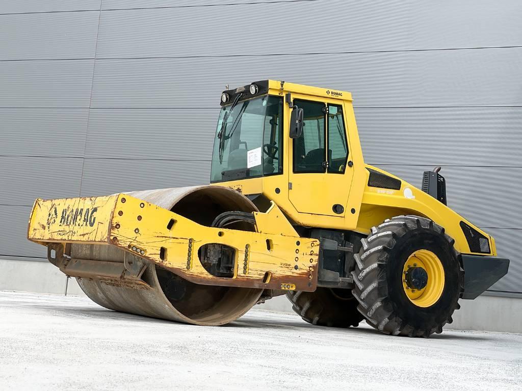 Bomag BW 216 DH-4i Rulli monotamburo