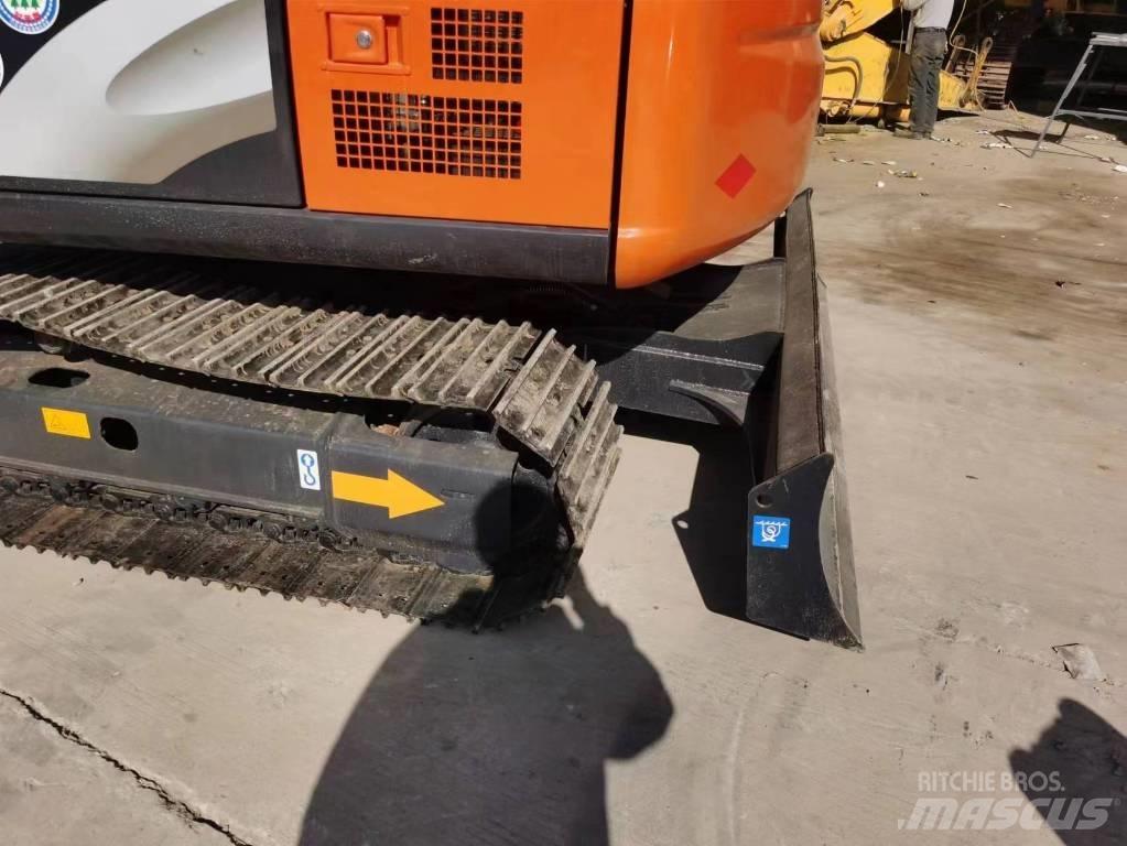 Hitachi ZX 70 Miniescavatori