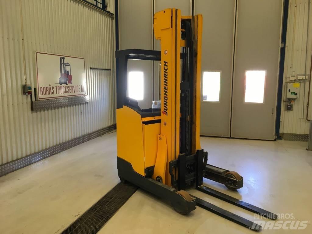 Jungheinrich ETV 214 Carrello retrattile