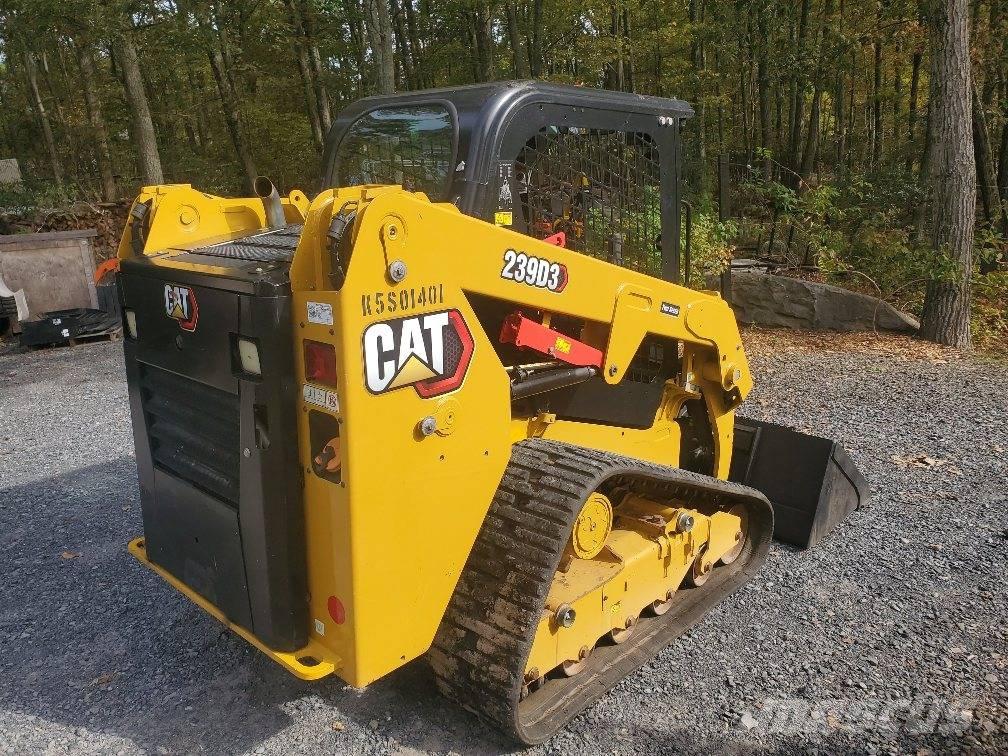 CAT 239 D Mini Pale Gommate