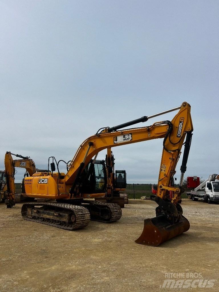 JCB JS 220 N LC Escavatori cingolati