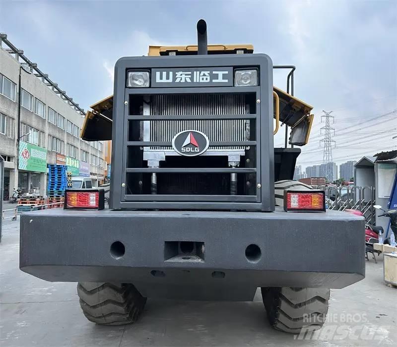 SDLG 956L Pale gommate