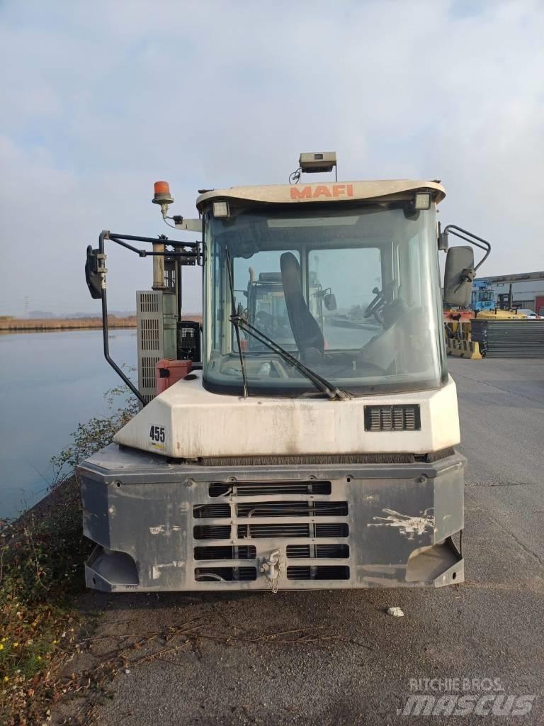 Mafi R336 Trattori portuali