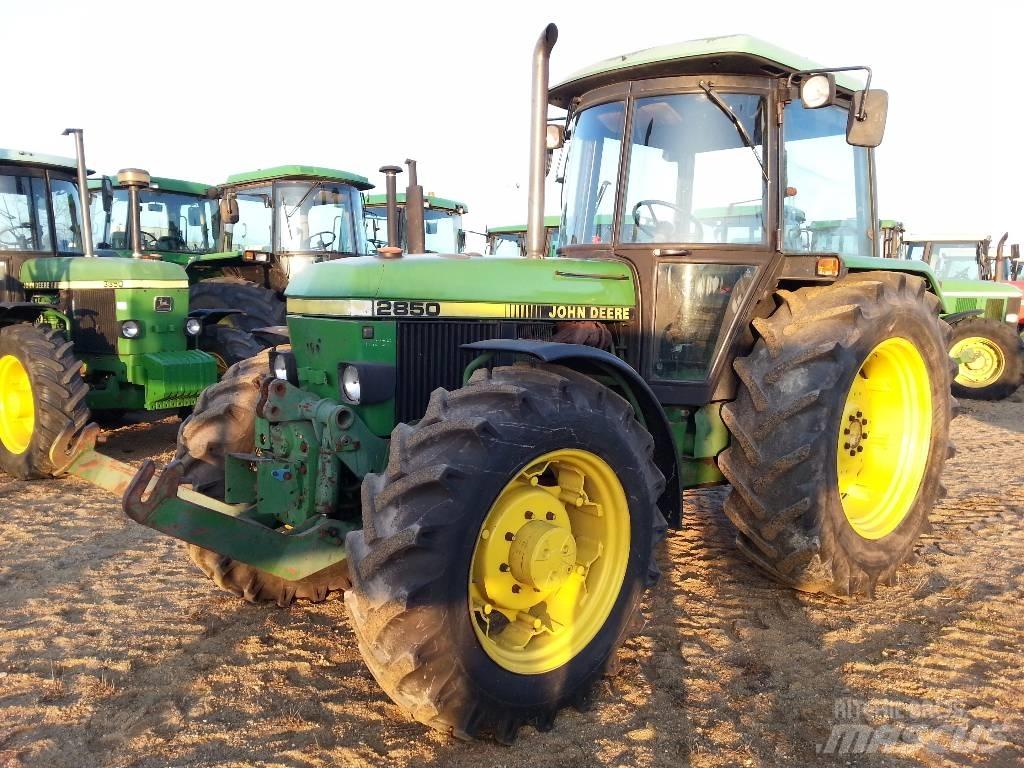 John Deere 2850 Trattori