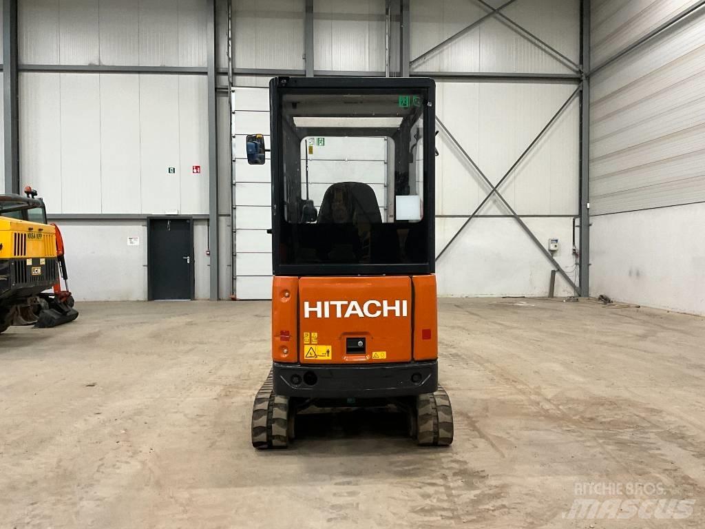 Hitachi ZX 19-6 Miniescavatori