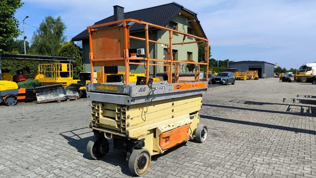 JLG 3246 ES Piattaforme a pantografo