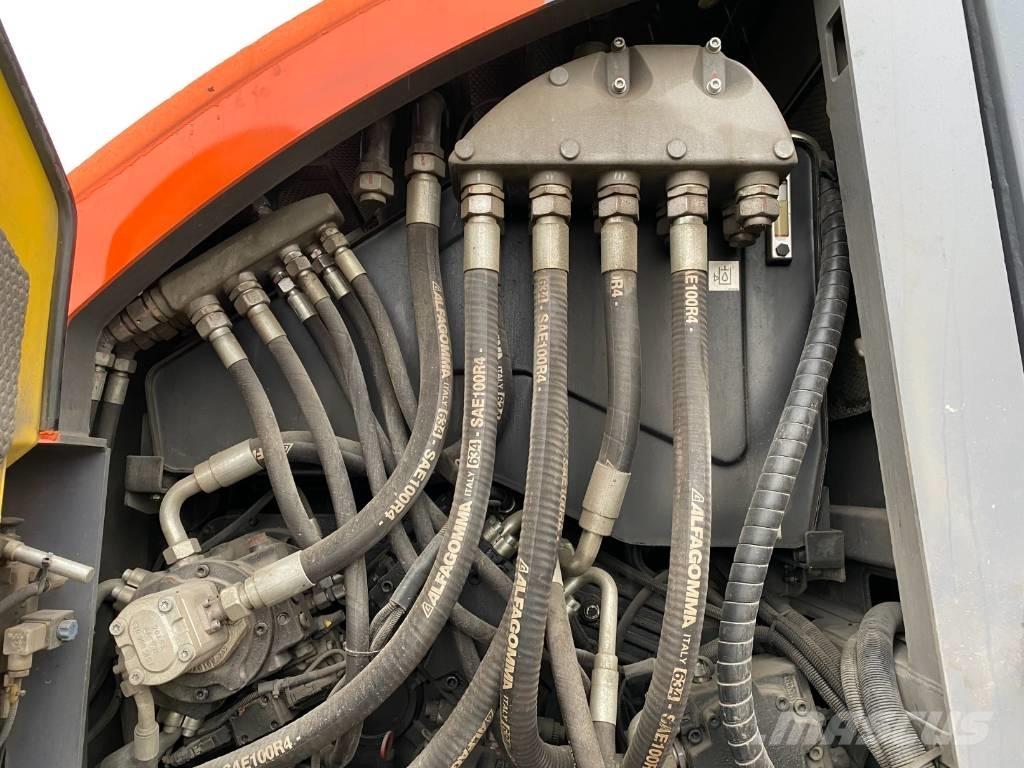 Bomag BMF 2500 S Finitrici