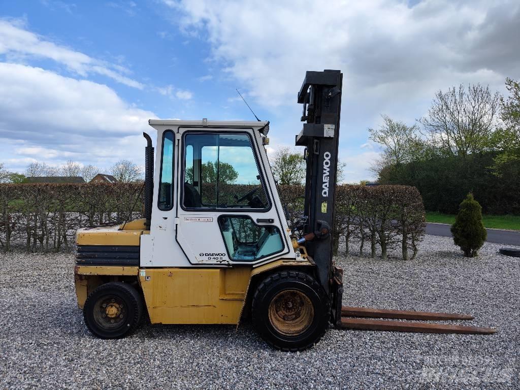 Daewoo D 40 S Carrelli elevatori diesel