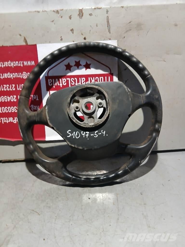 Scania P 420   1495393 Cabine e interni