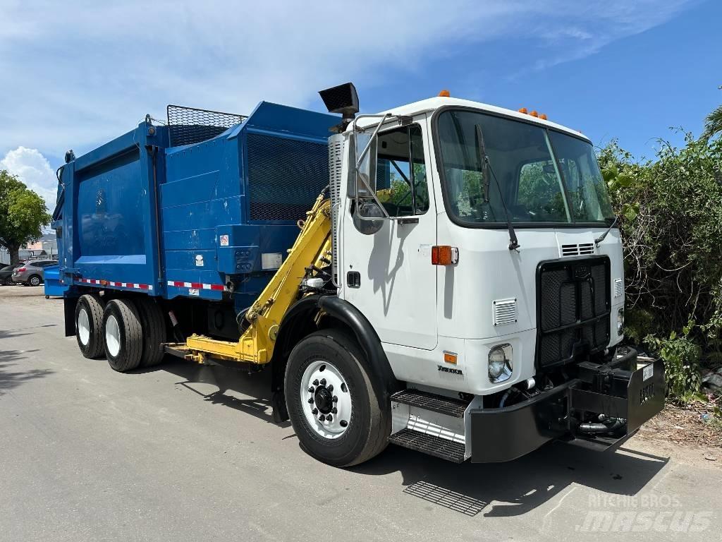 Autocar XPEDITOR Camion dei rifiuti