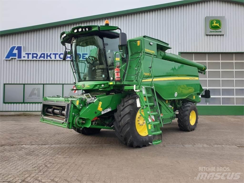 John Deere T670 Mietitrebbiatrici