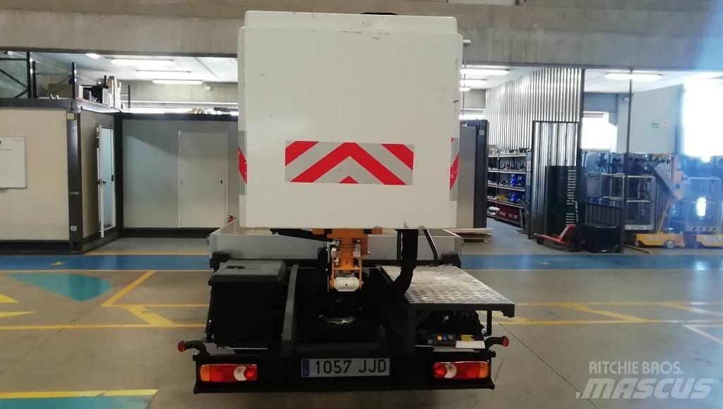 Nissan CABSTAR NT400 Piattaforme autocarrate