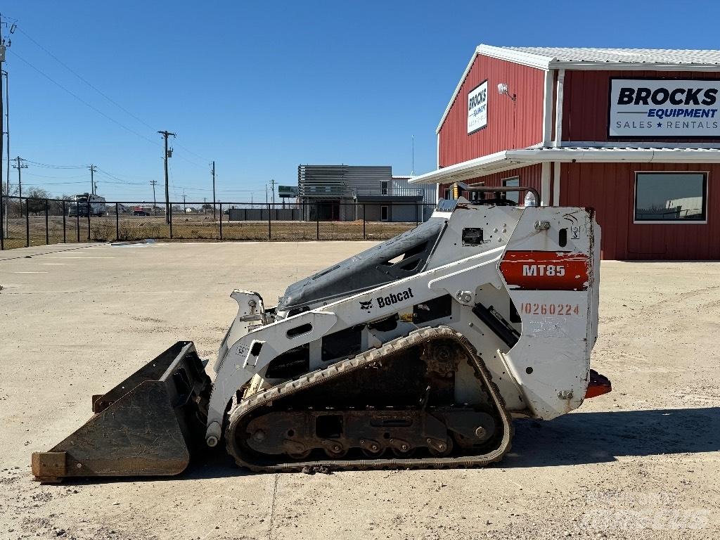 Bobcat MT 85 Mini Pale Gommate