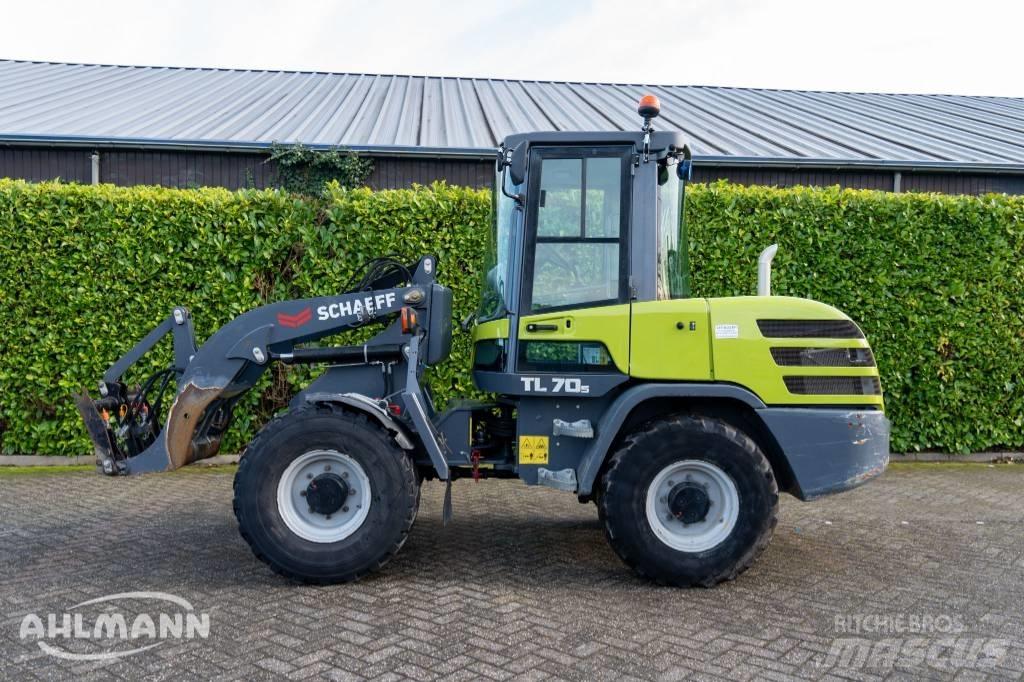 Schaeff TL 70s Pale gommate