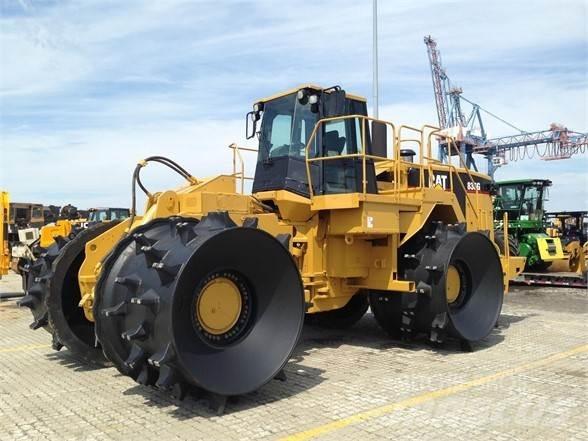 CAT 836G Compattatrici