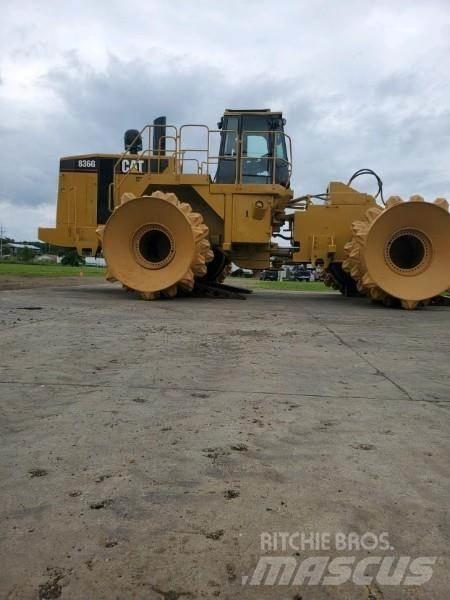 CAT 836G Compattatrici
