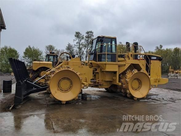 CAT 836H Compattatrici