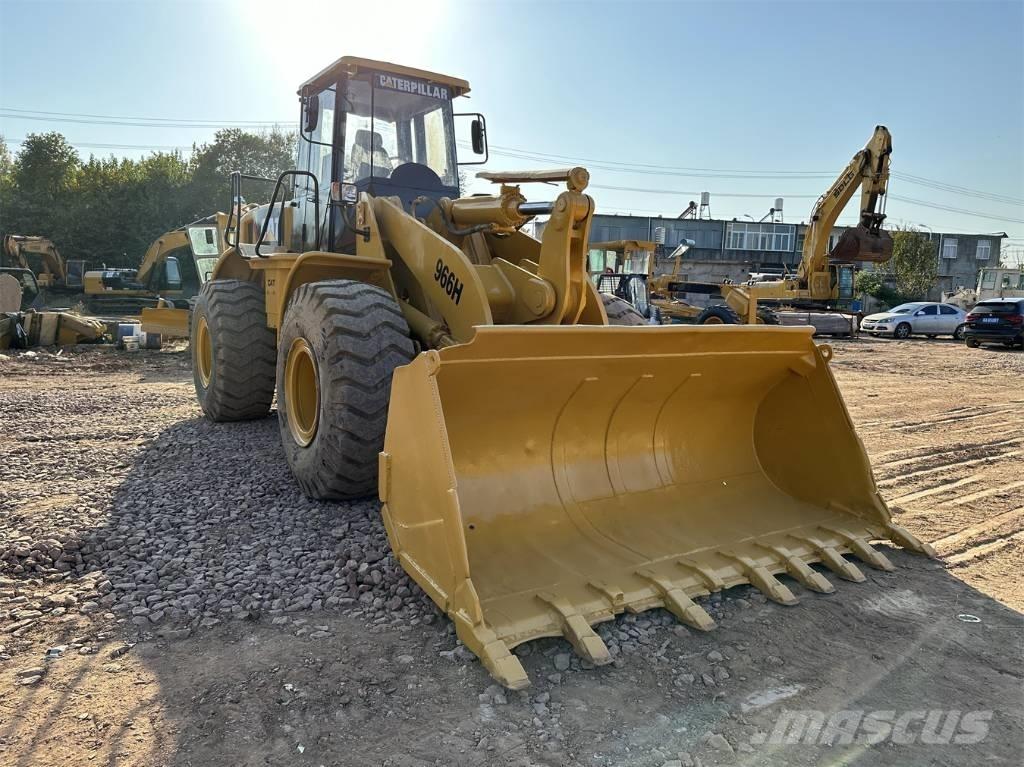 CAT 966H Pale gommate