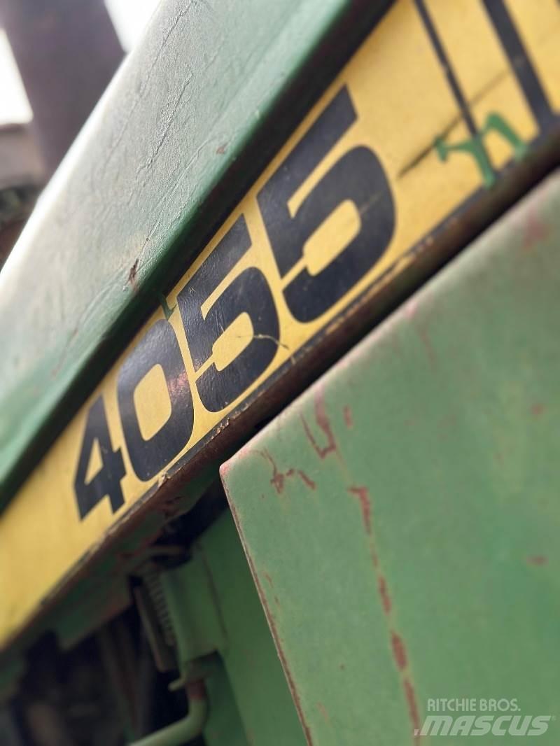 John Deere 4055 Trattori
