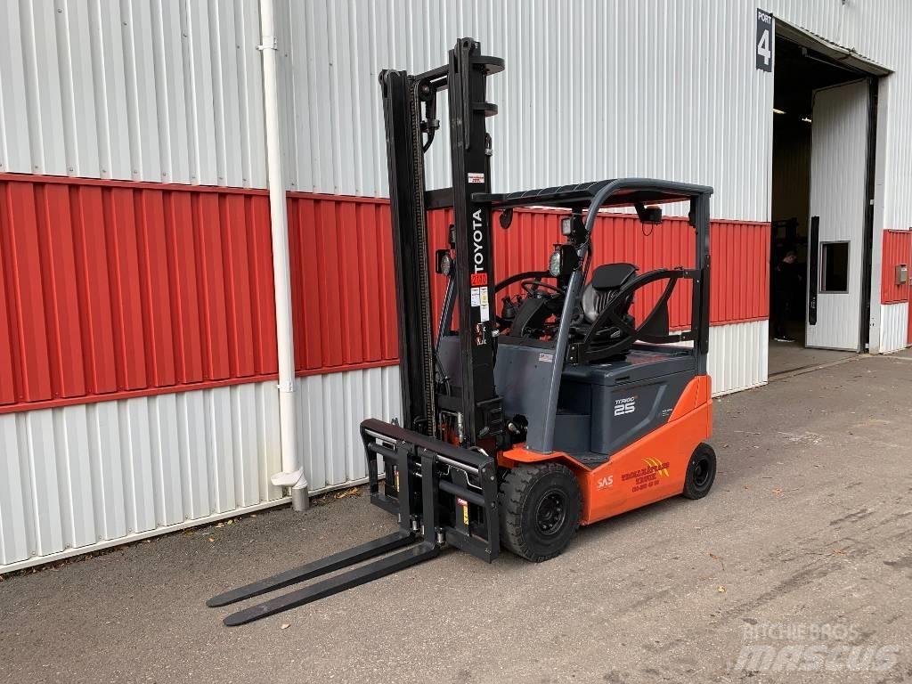 Toyota 8 FB MKT 25 Carrelli elevatori elettrici