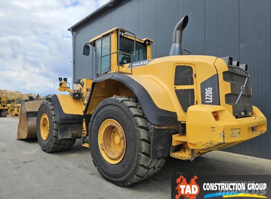 Volvo L 220 G Pale gommate