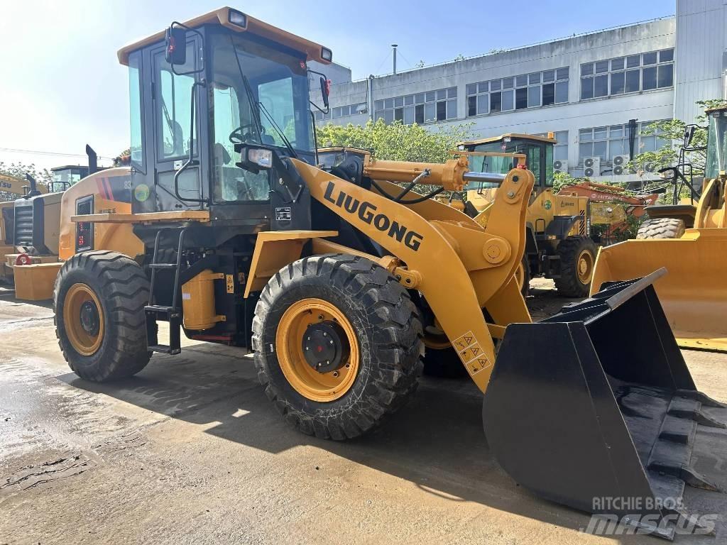 LiuGong 835 Pale gommate