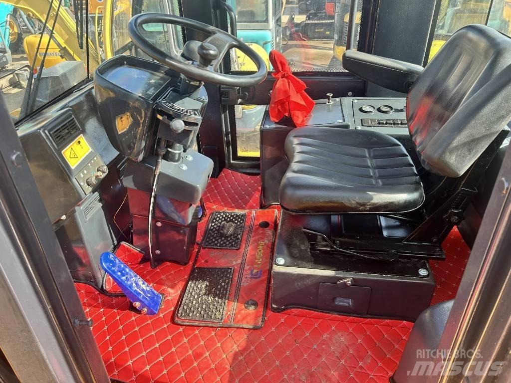 LiuGong 835 Pale gommate