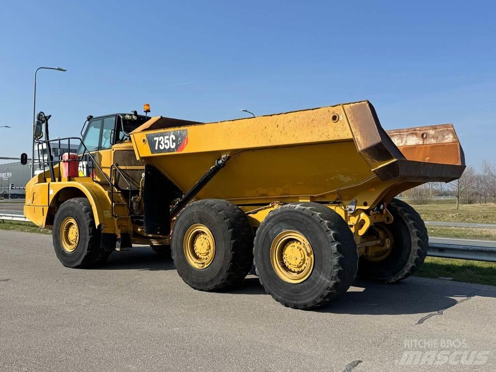 CAT 735C Dumpers articolati