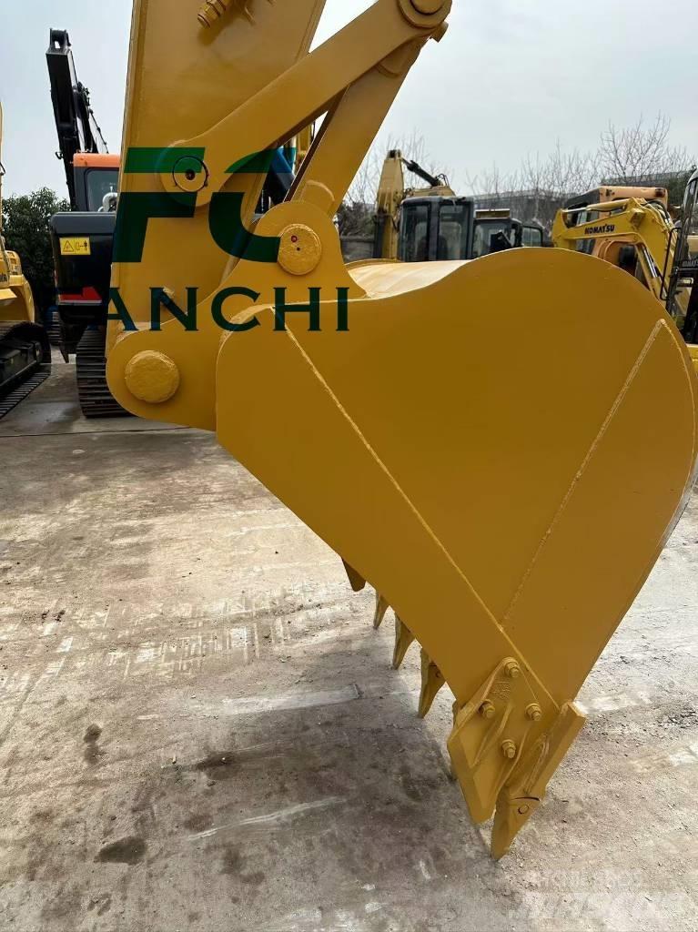 CAT 325 D Escavatori cingolati
