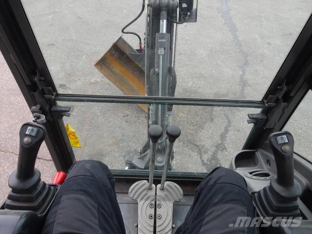 Volvo EC18E Miniescavatori