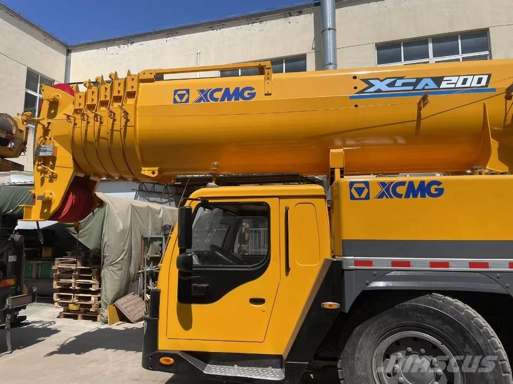XCMG QY200K Gru per terreni difficili