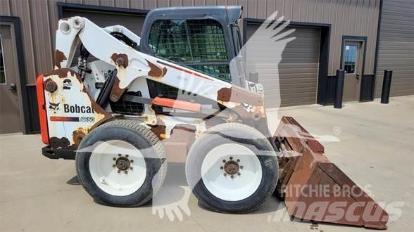 Bobcat S650 Mini Pale Gommate