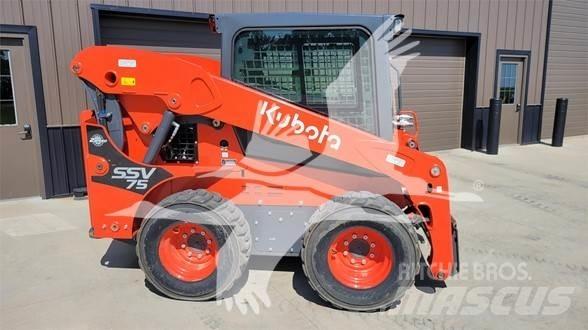 Kubota SSV75 Mini Pale Gommate
