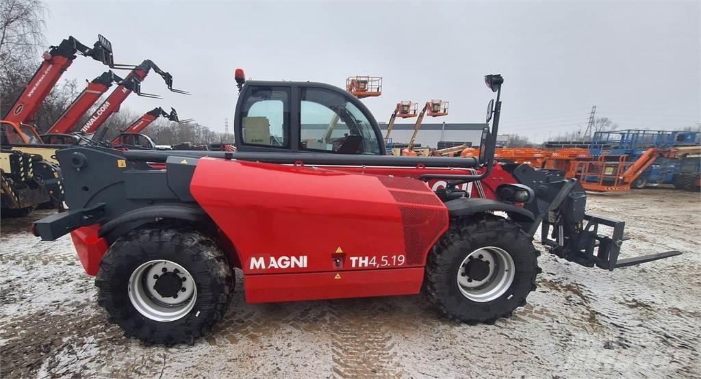 Magni TH4.5.19 Sollevatori telescopici