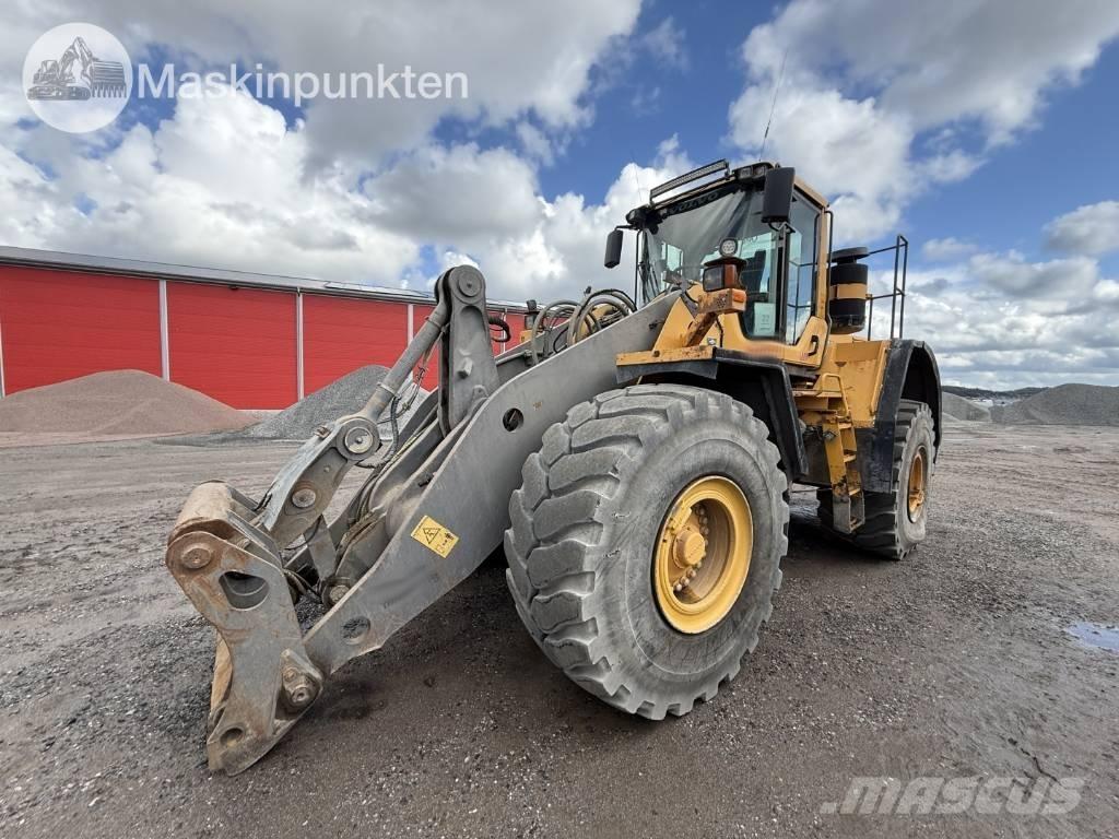 Volvo L 150 F Pale gommate