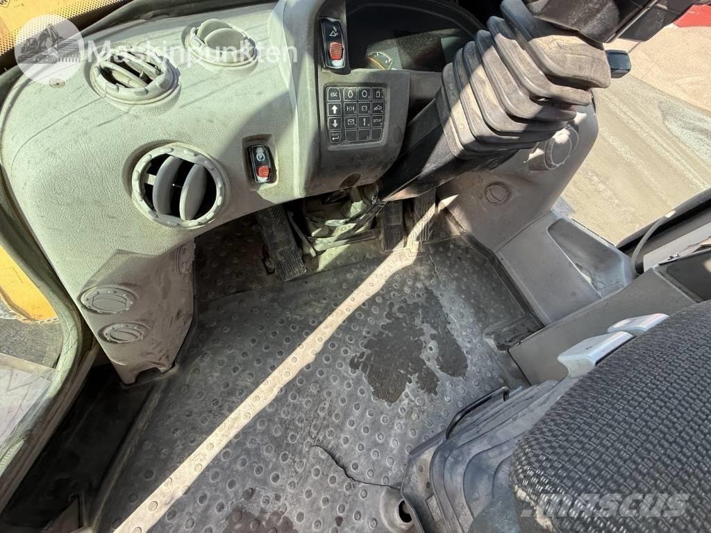 Volvo L 150 F Pale gommate