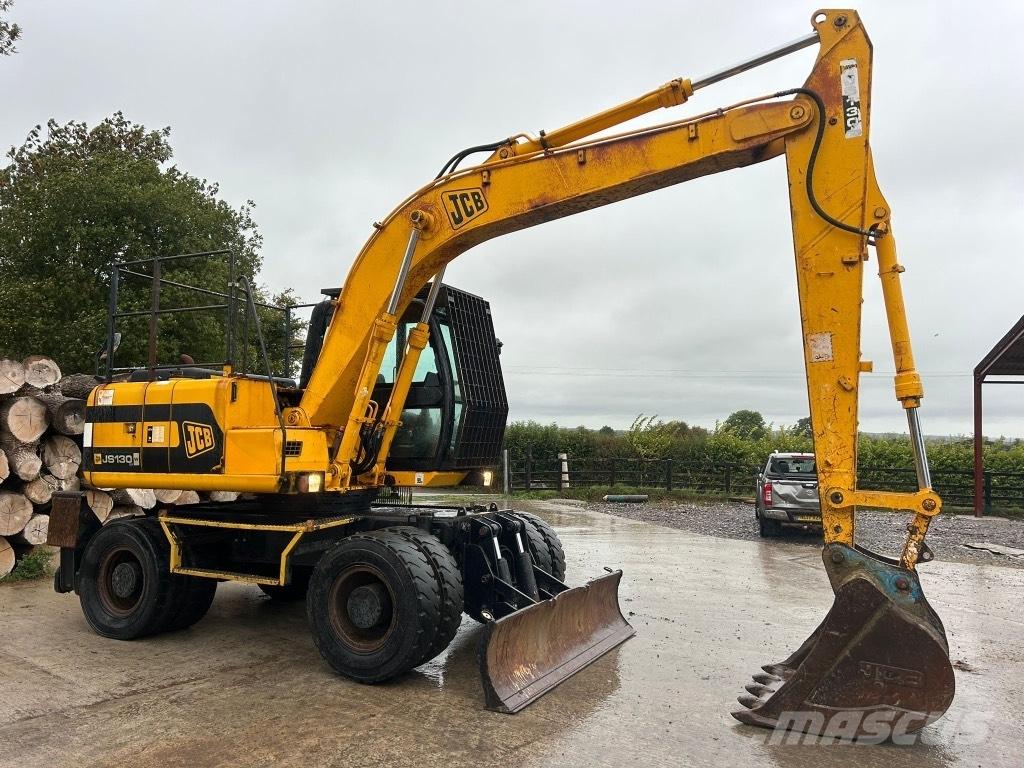 JCB JS 130 W Escavatori gommati