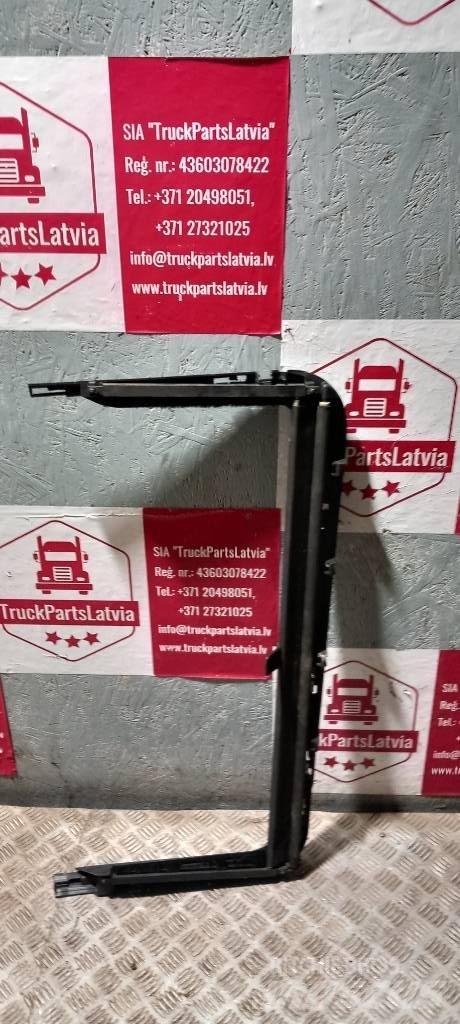 Scania R 440    1425739 Cabine e interni