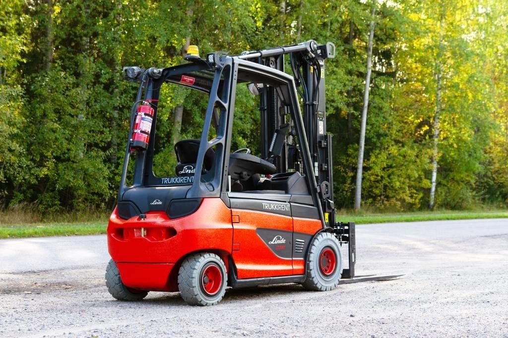 Linde E30-01 Carrelli elevatori elettrici