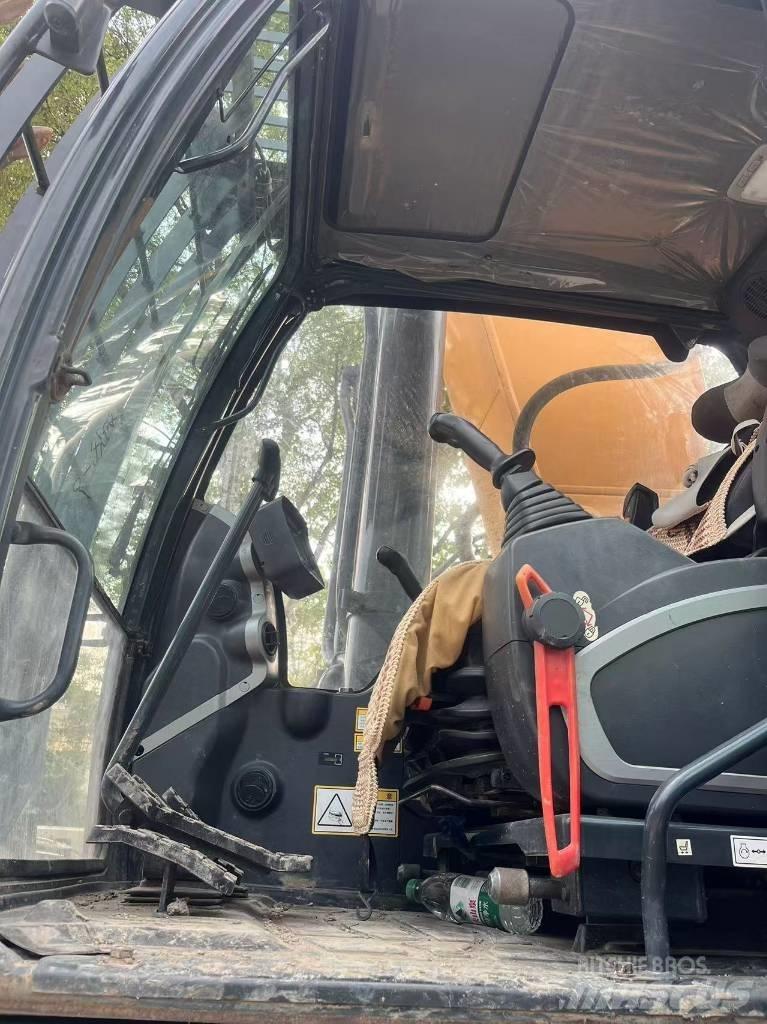 Hyundai R520L-9VS Escavatori cingolati