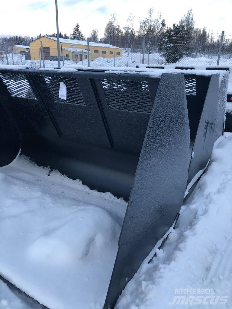 LS Snöskopor Benne