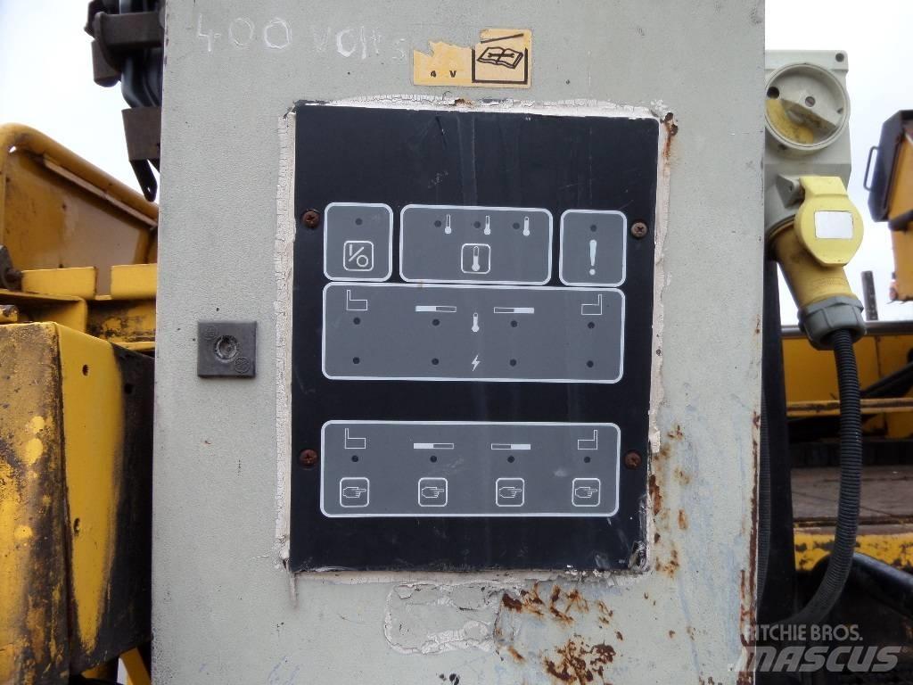 CAT AP 600 Finitrici