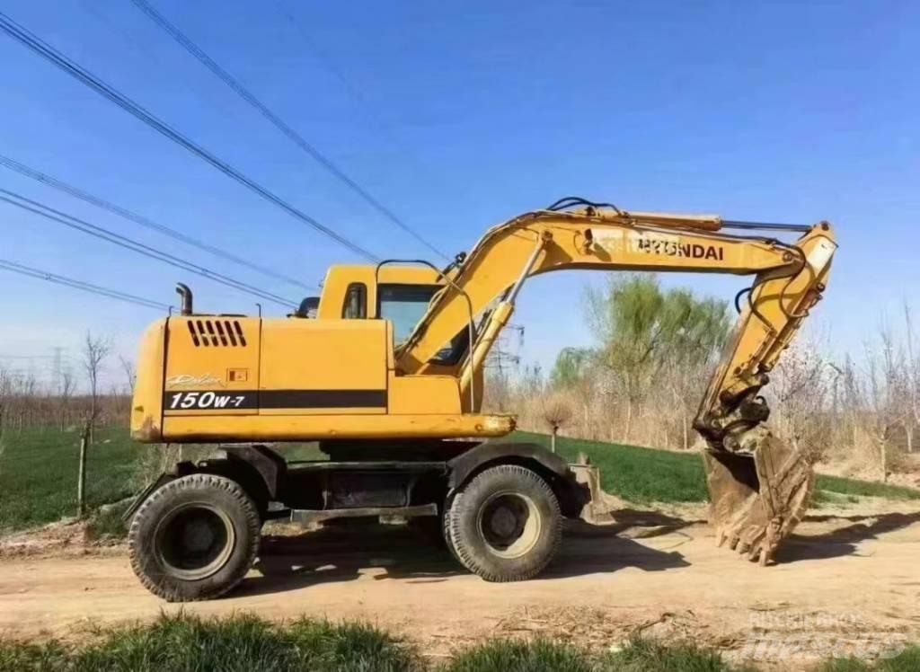 Hyundai 150W-7 Escavatori gommati
